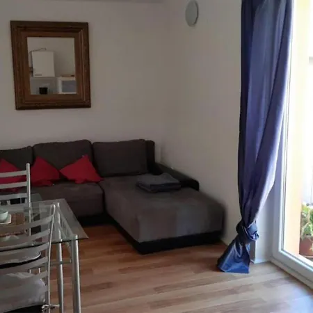 Shankini Apartman *
